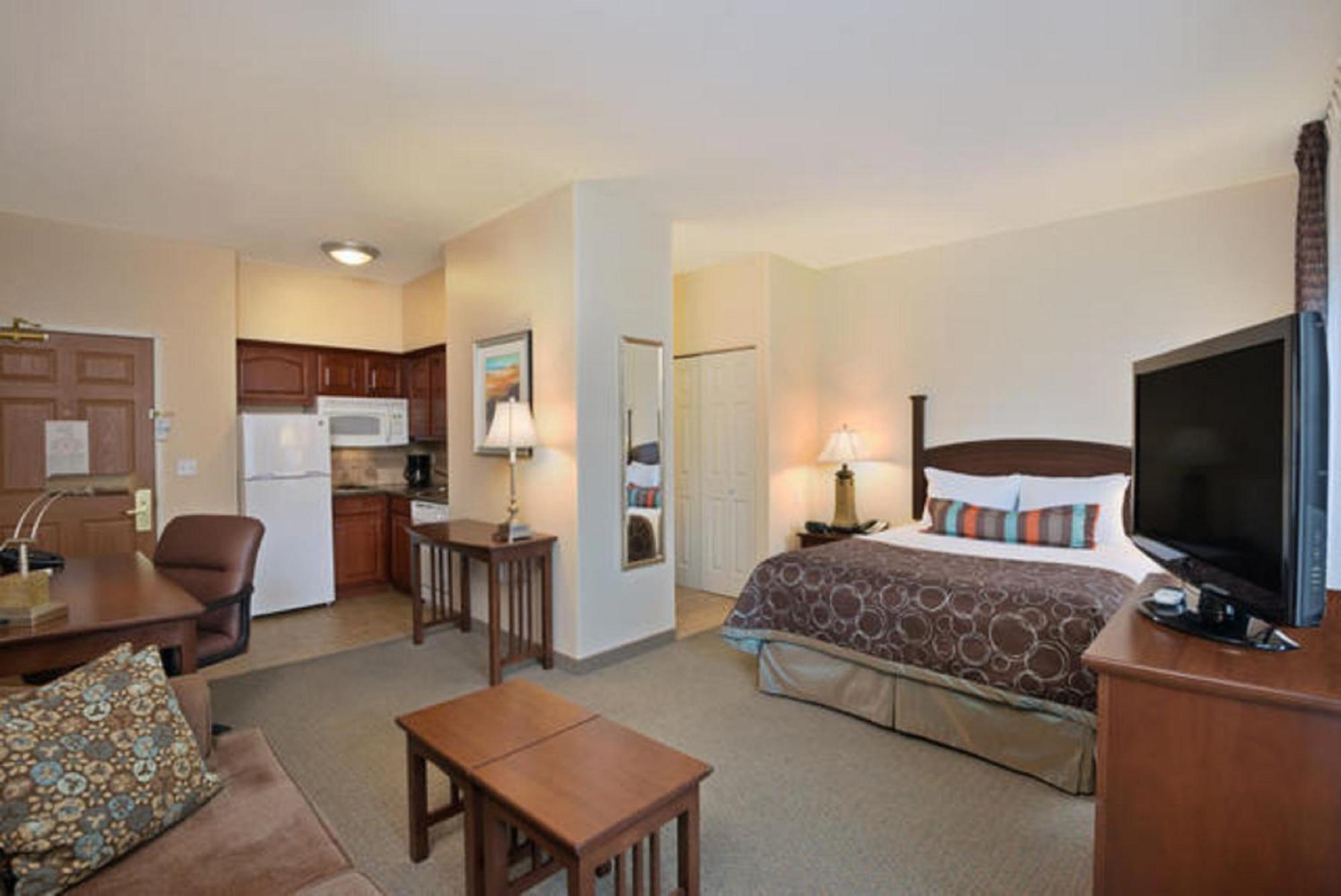 Standard Suite
