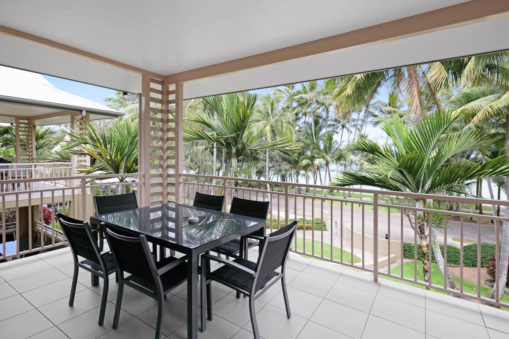 Two-Bedroom Ocean Dual Key