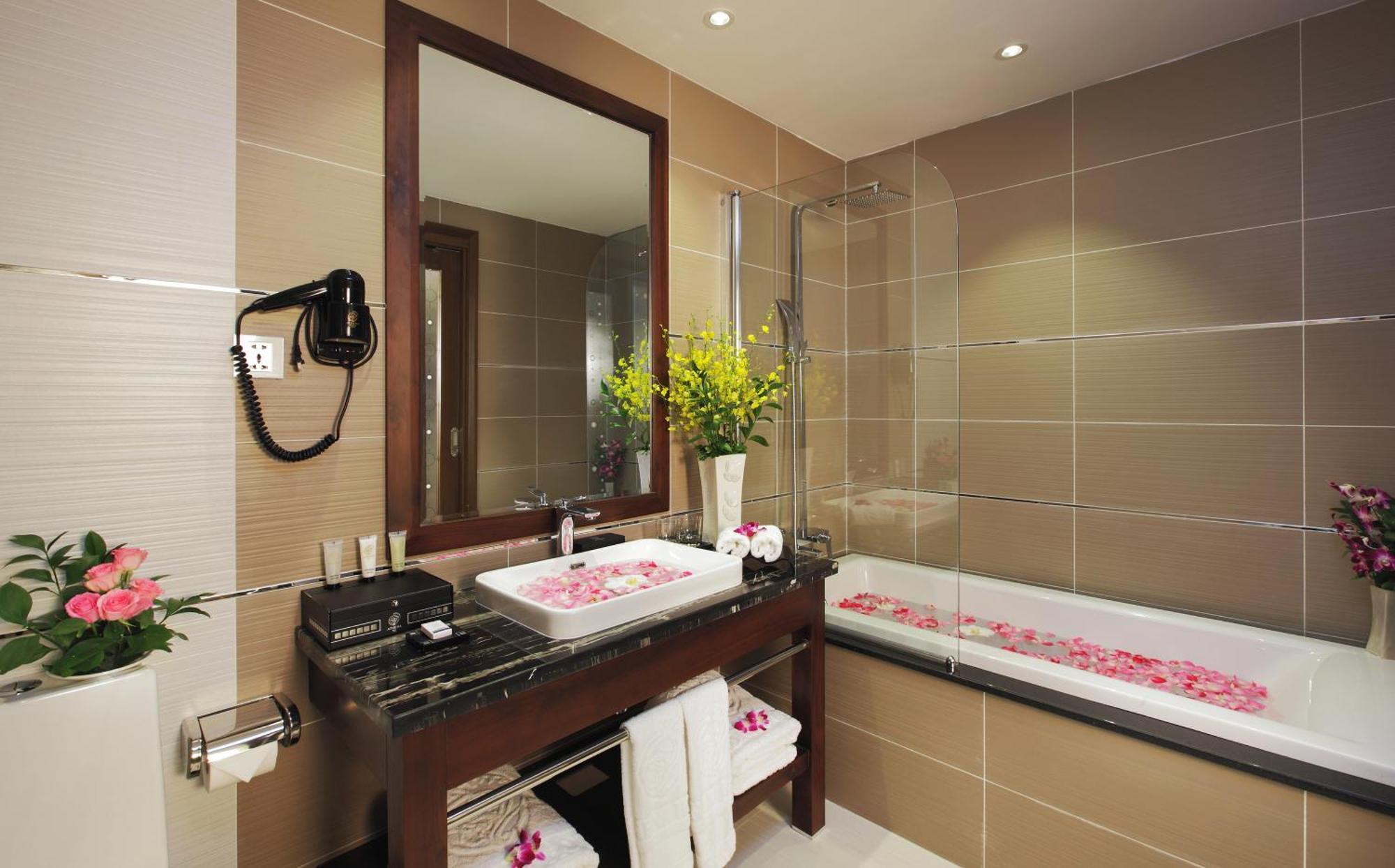 Senior Luxury Double Room