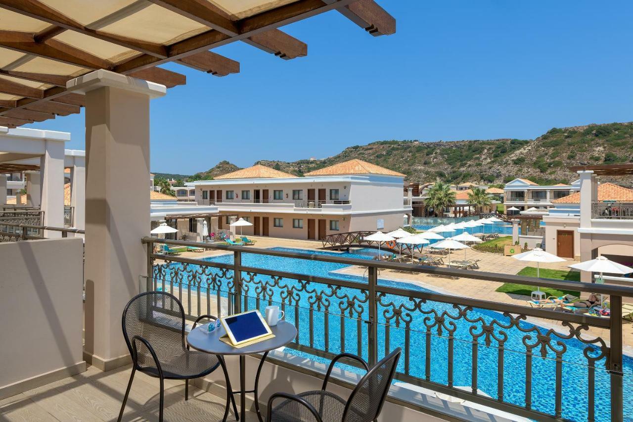 Deluxe Double or Twin Room with Pool View