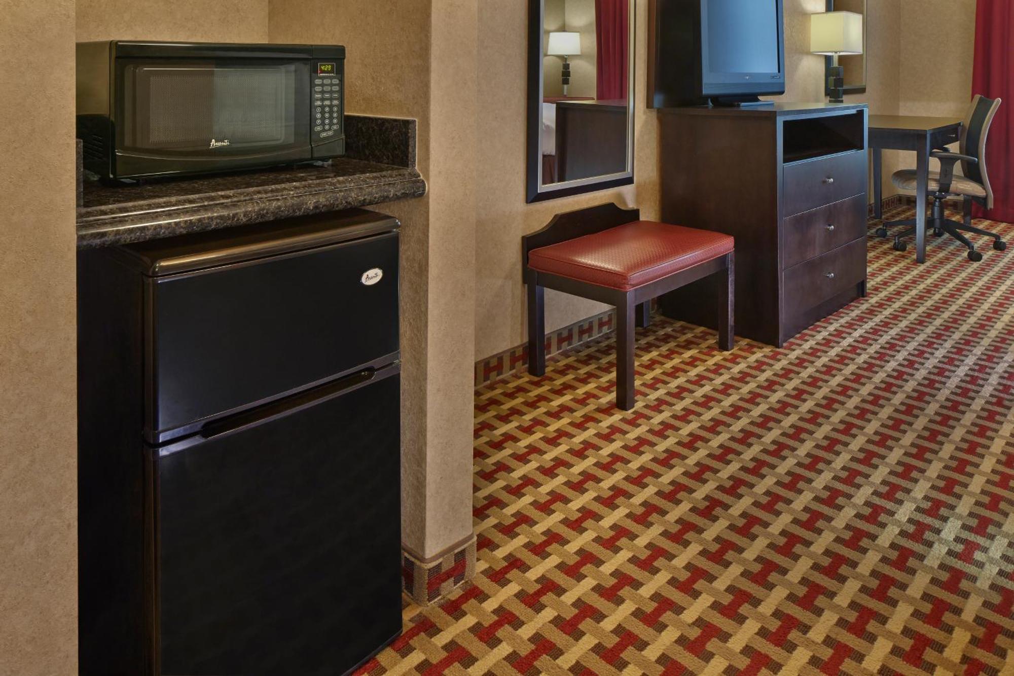 Standard King Room