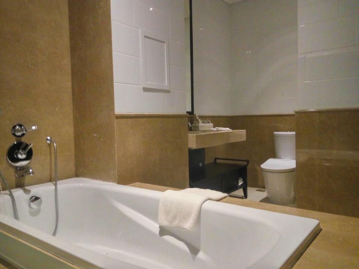 Deluxe Double or Twin Room with Balcony