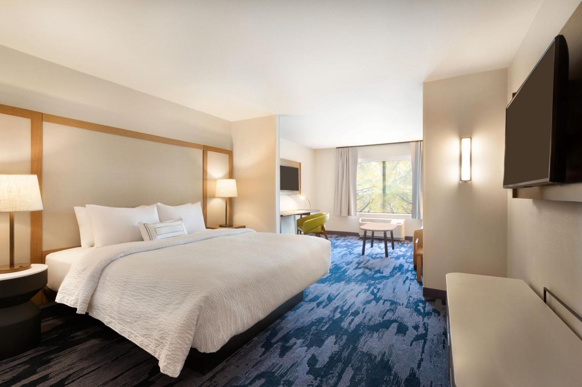 King Room with Sofa Bed