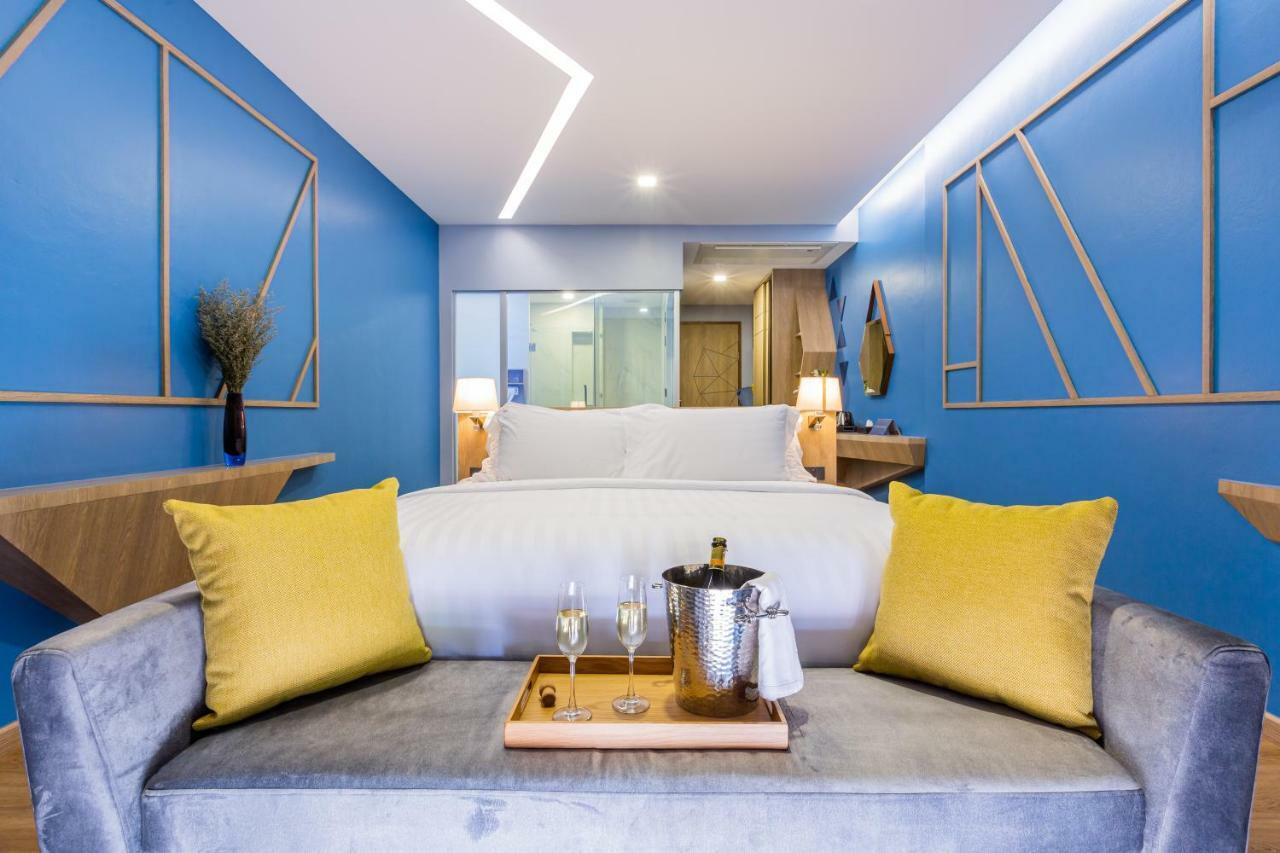 Premier Suite with Garden View
