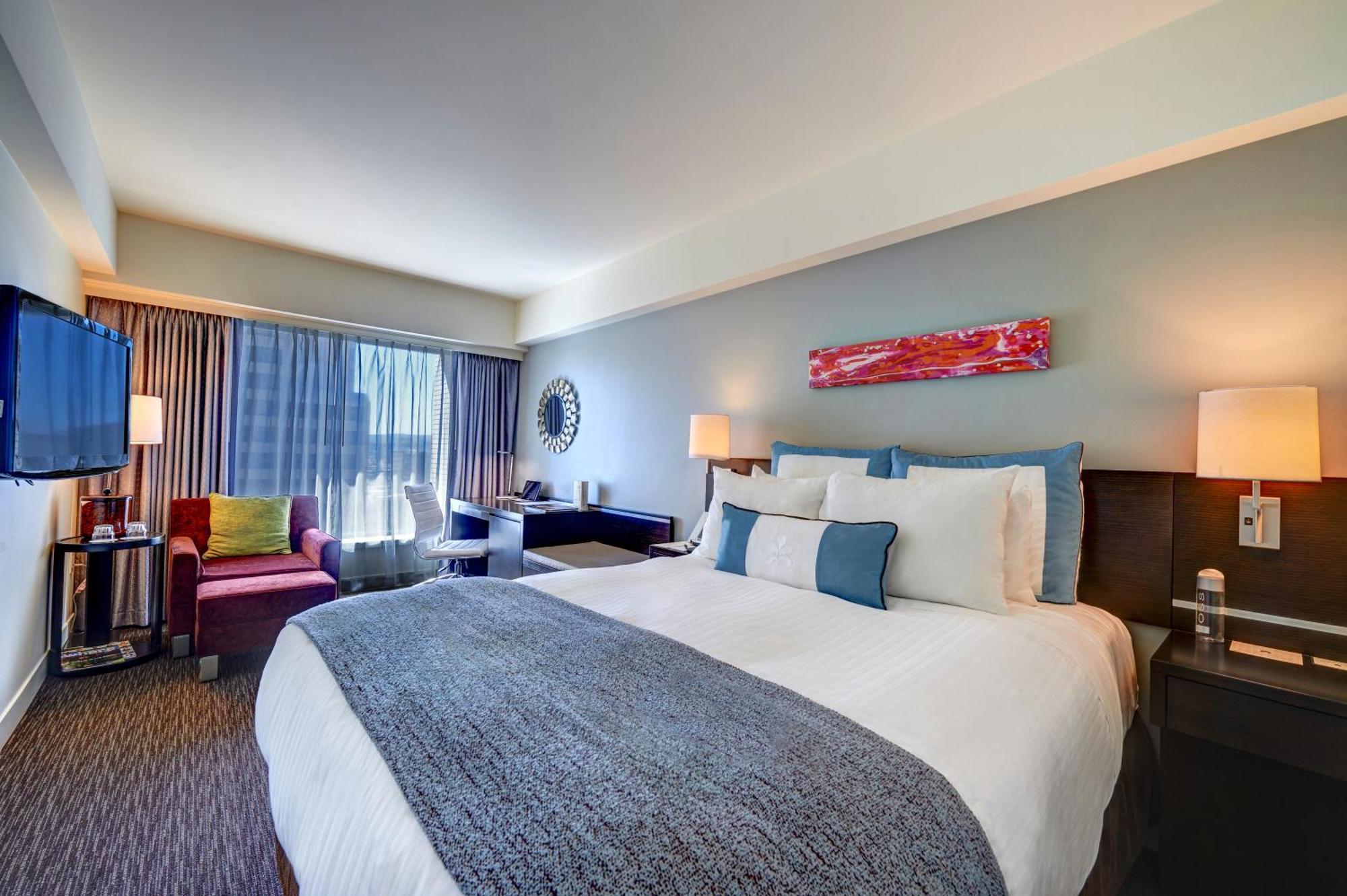 Petite Zimmer mit Queensize-Bett