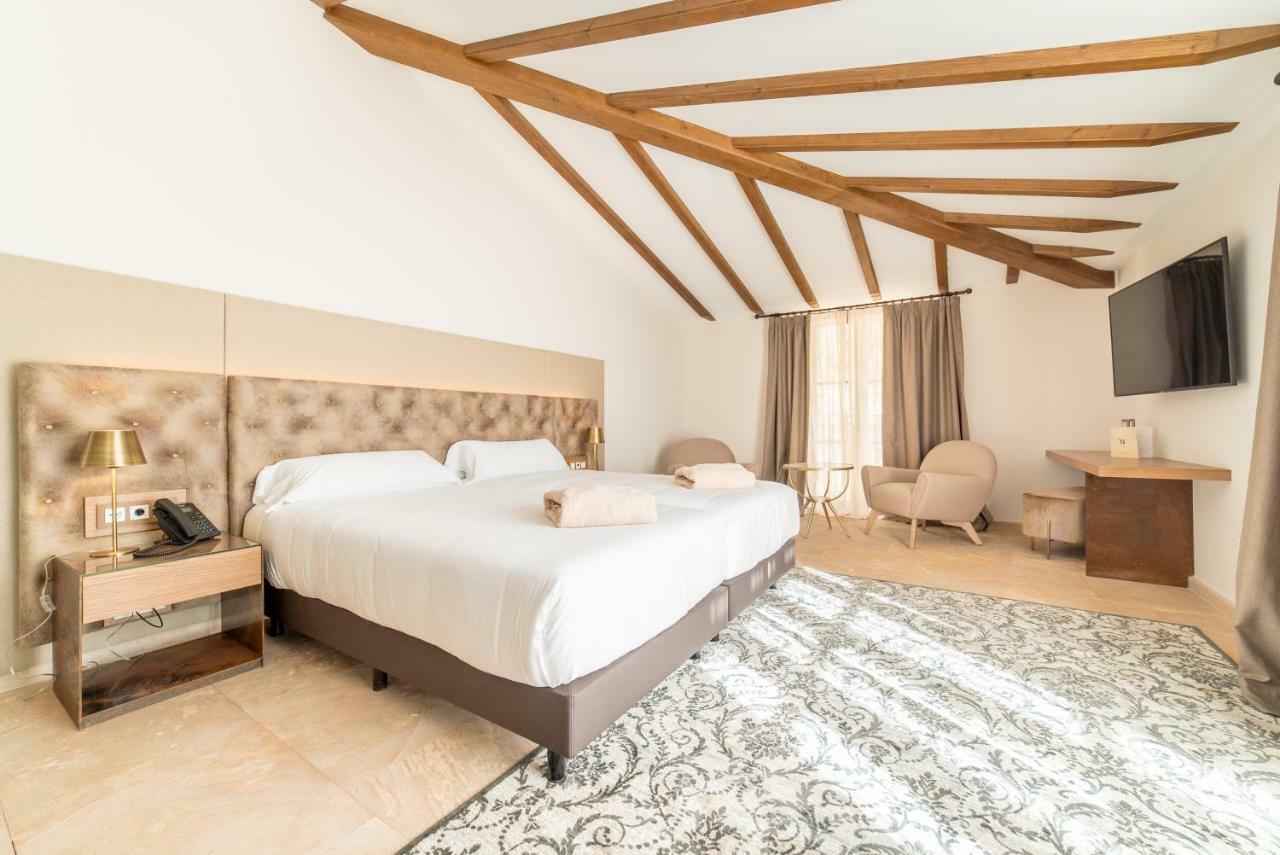 Standard Double Room,1155546666:JPEG