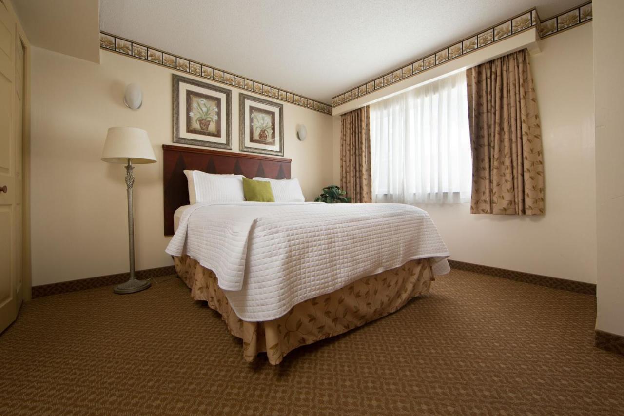 Two-Bedroom Suite
