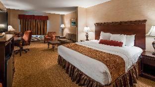 King Room with Sofa Bed and Jetted Tub - Non-Smoking