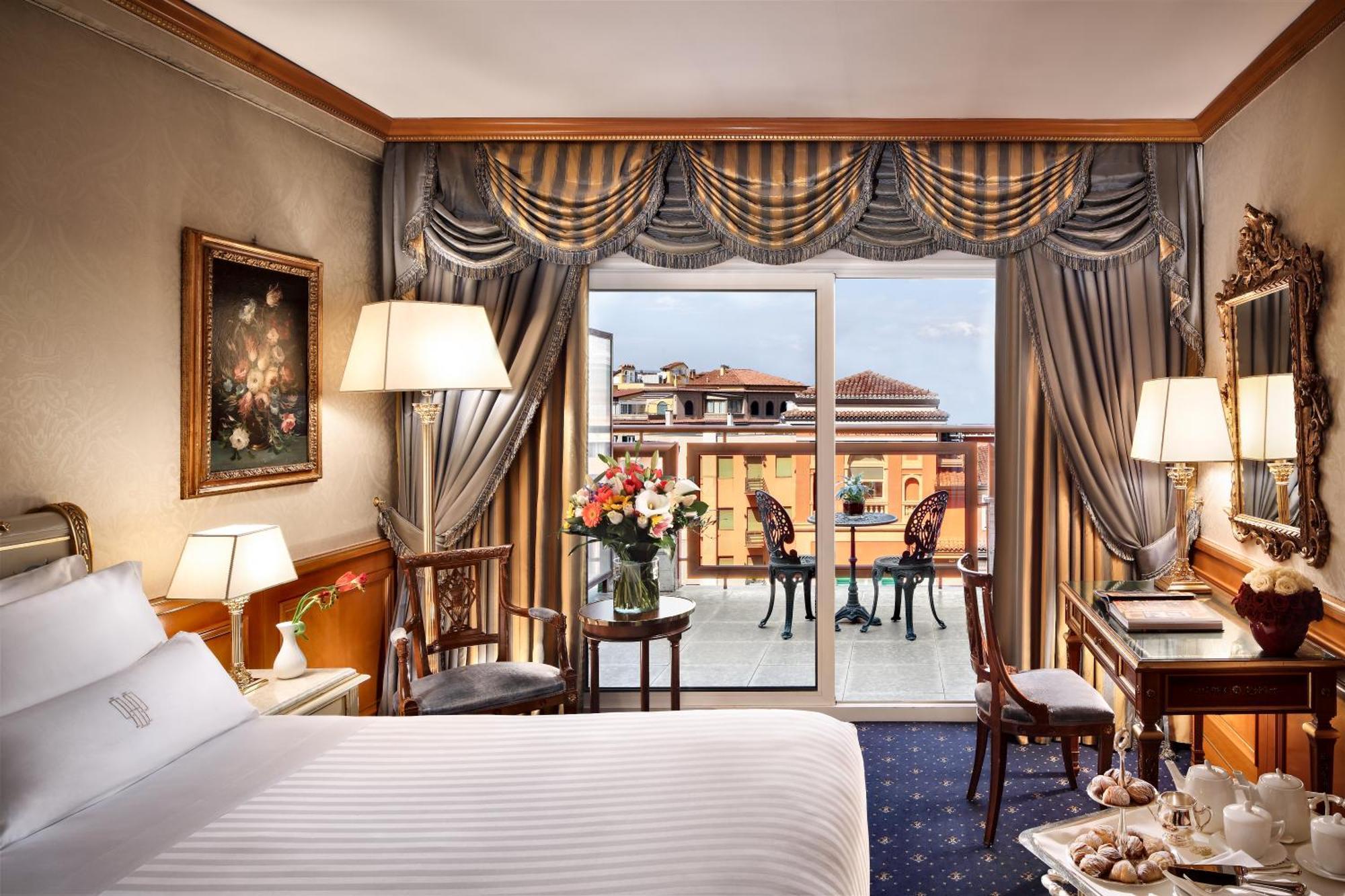 Superior Double or Twin Room with Balcony