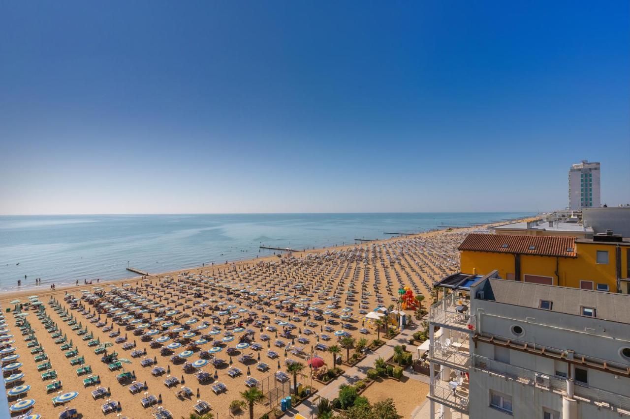 Suite (2 Erwachsene) mit seitlichem Meerblick und Terrasse