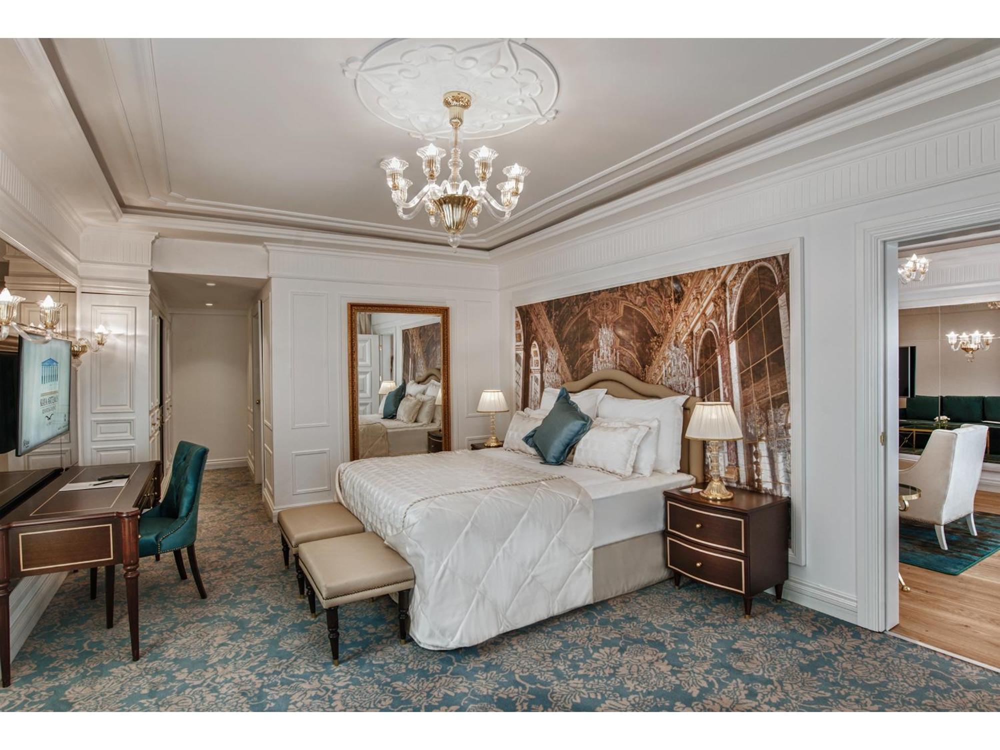 Junior Suite,961642525:JPEG