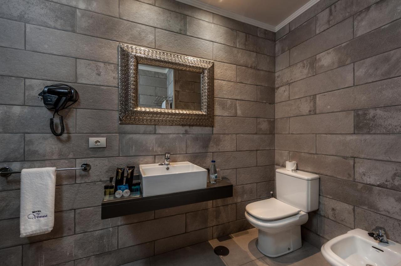 King Room Spa Bath
