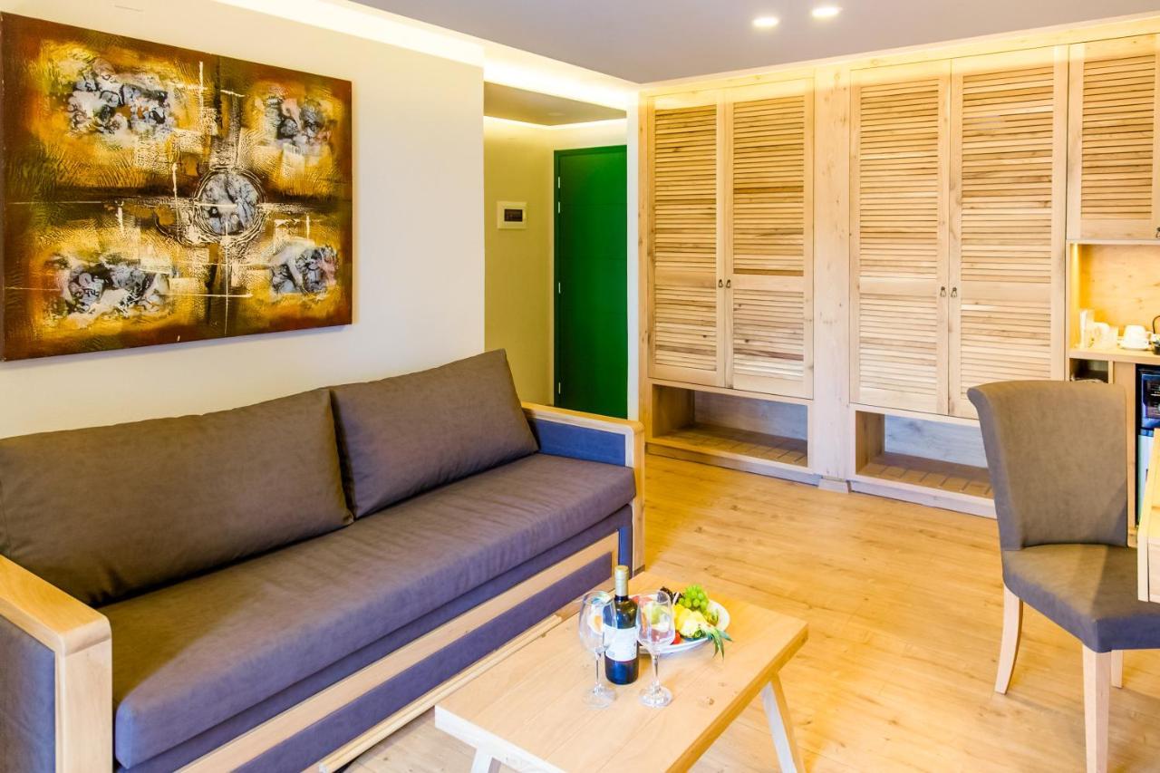 One Bedroom Suite,979608151:JPEG