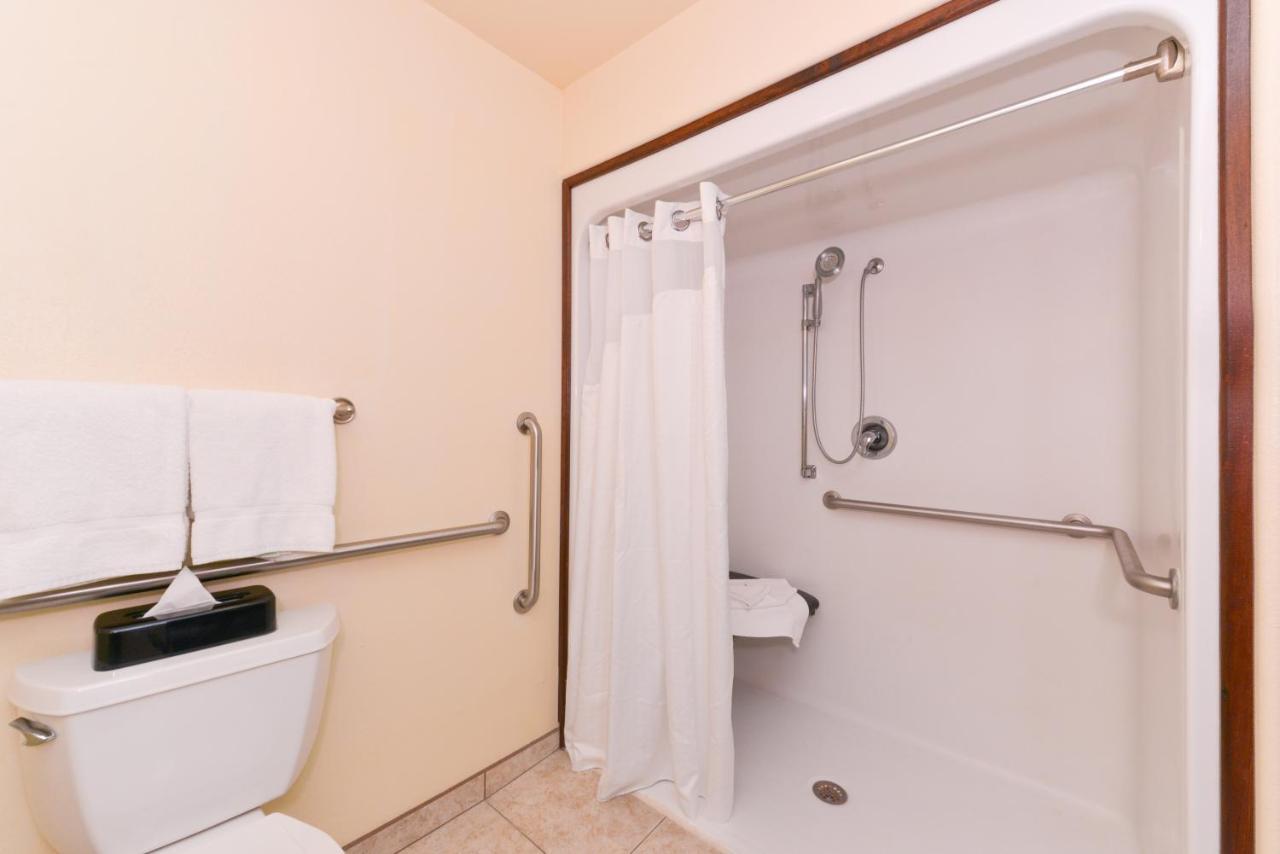 Twin Room - Mobility Access