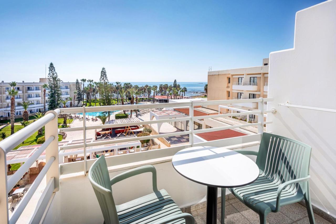 Chambre Double ou Lits Jumeaux - Vue sur Mer