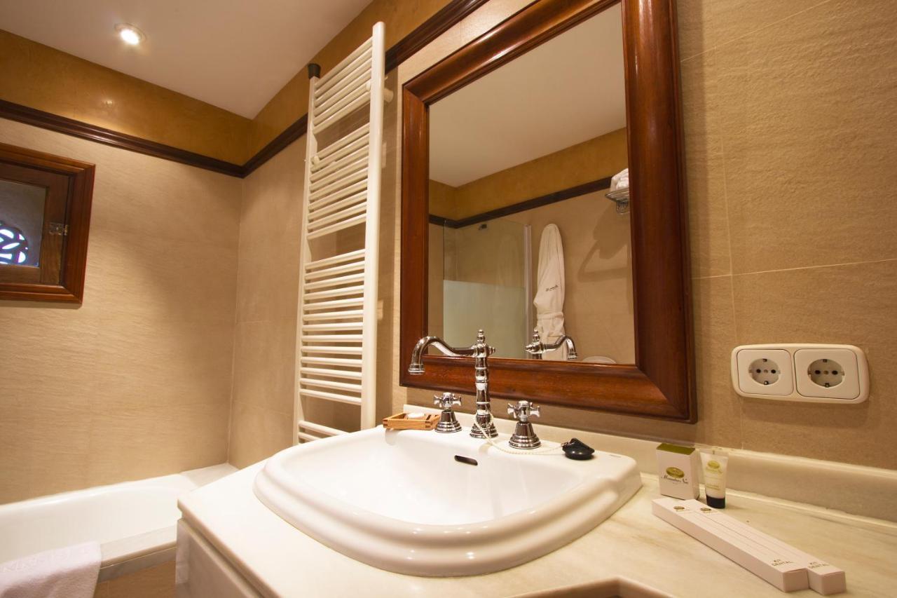 Deluxe Doppel- oder Zweibettzimmer mit kostenlosem Zugang zum Spa