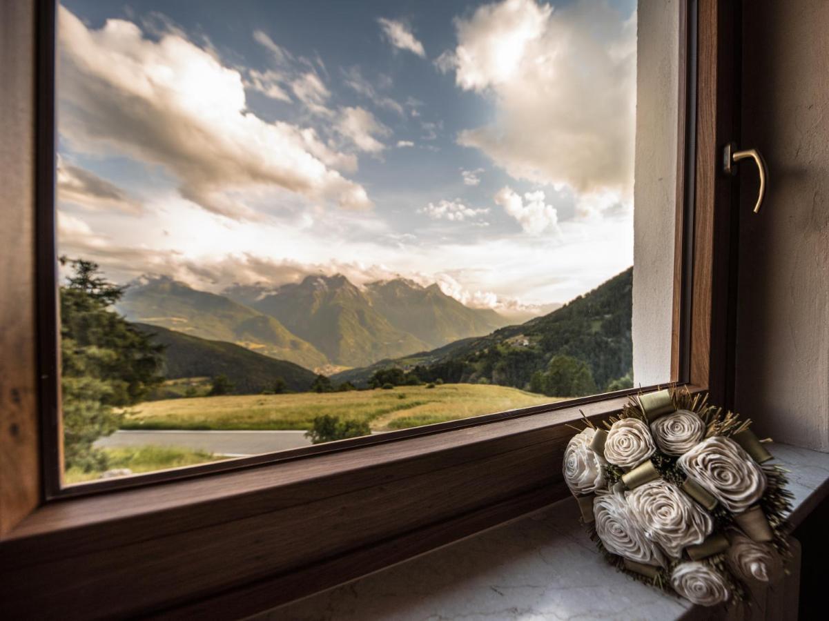 Camera Matrimoniale/Doppia con Letti Singoli con Vista Montagna