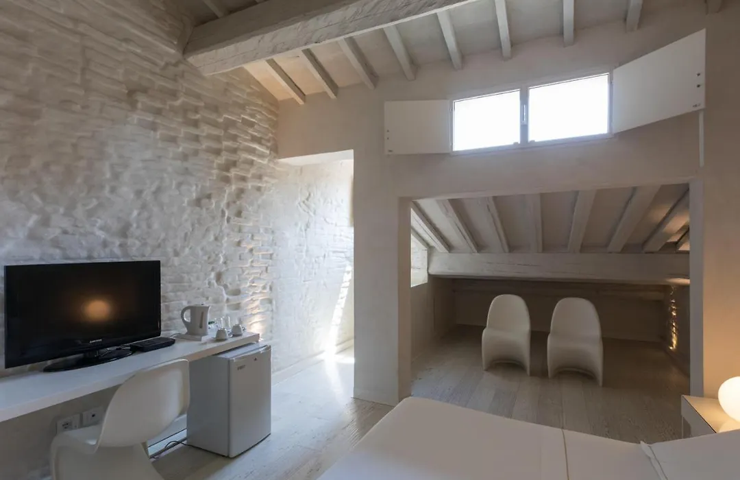 Scaravelli Residenza-1