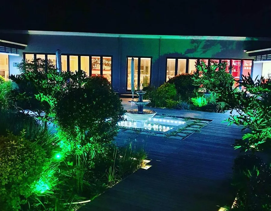 Royal St. Andrews Hotel, Spa And Conference Centre-1