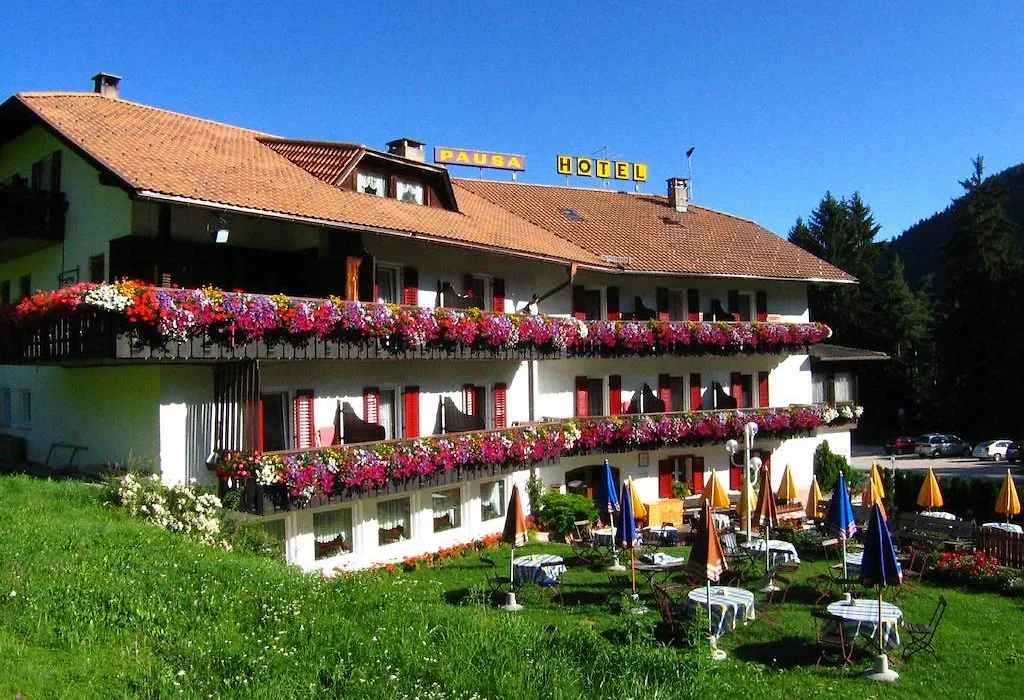 Hotel Pausa-1