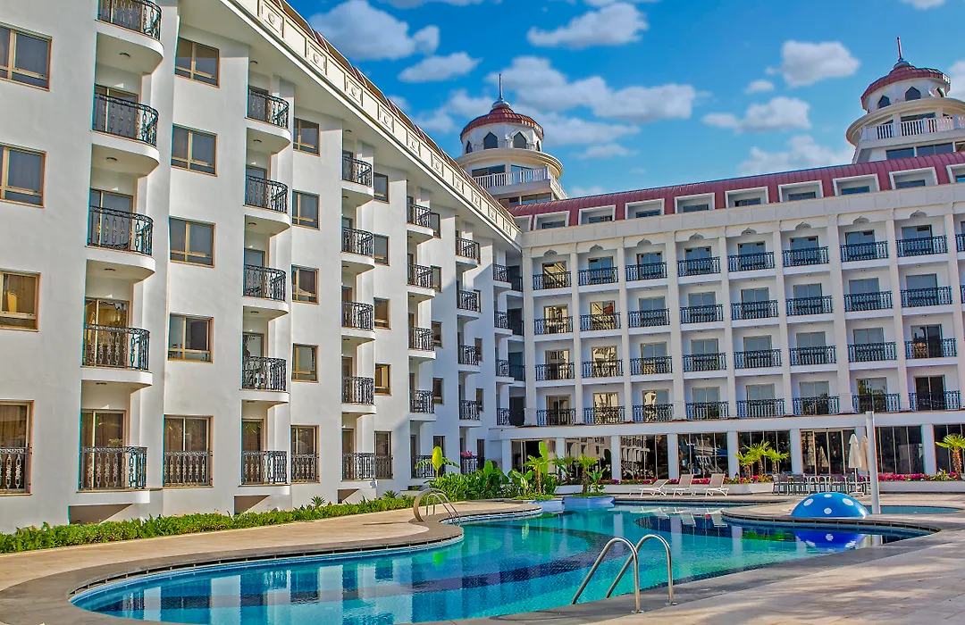 Blue Marlin Deluxe Spa & Resort-1
