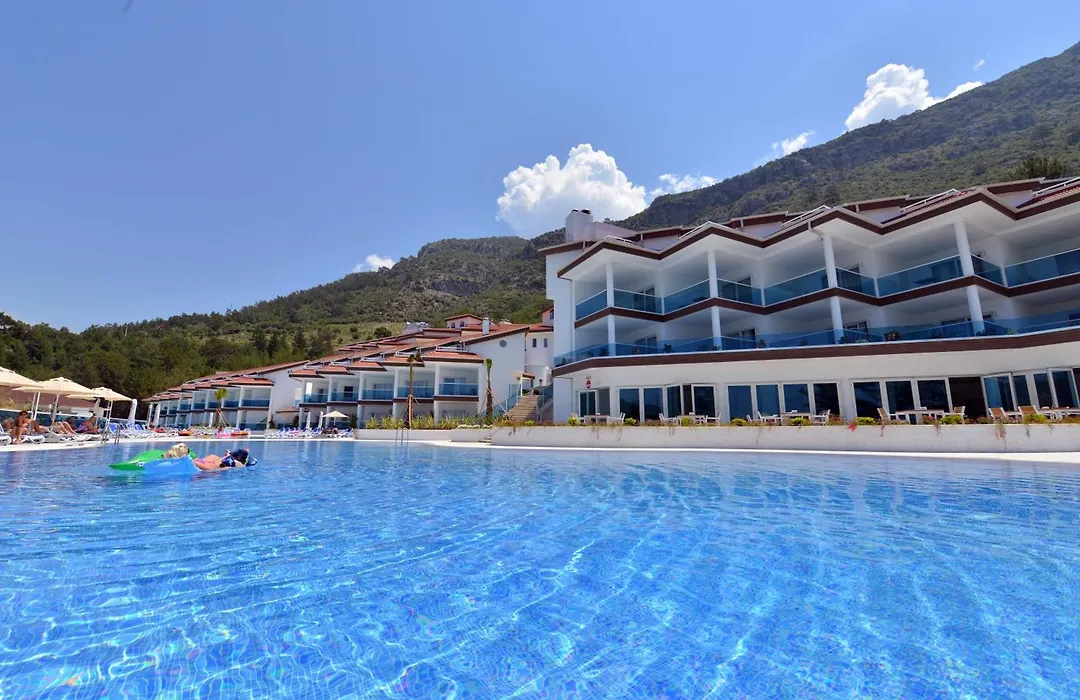 Garcia Resort & Spa-1