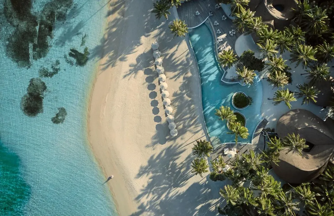 Como Maalifushi-1