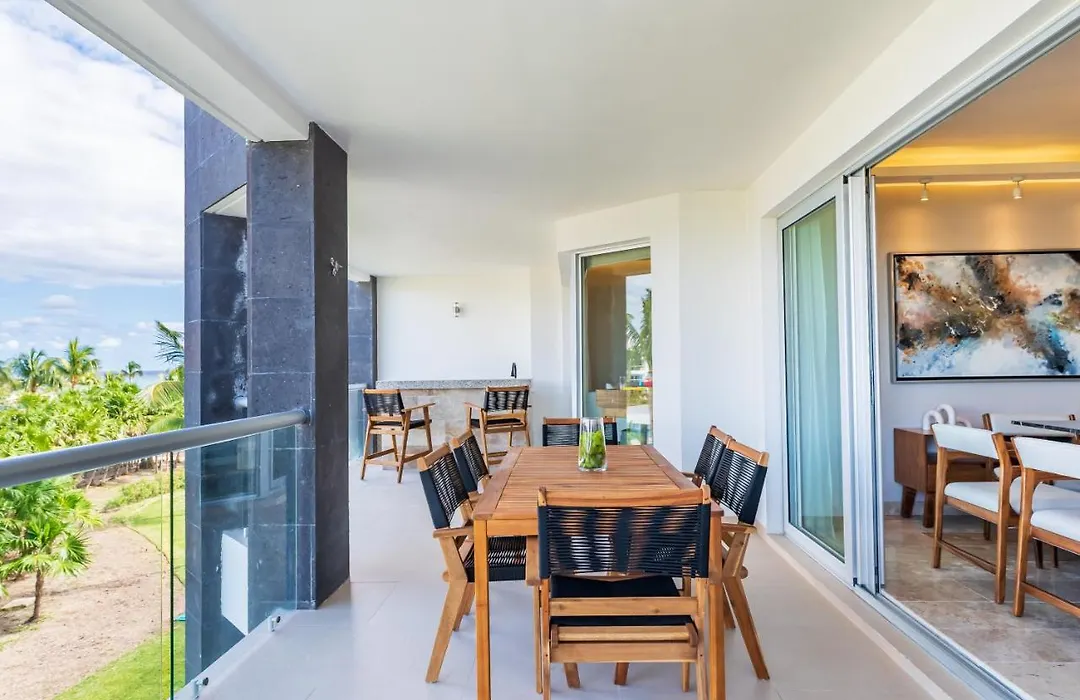 Mareazul Beach Front Condos At playa del Carmen-1