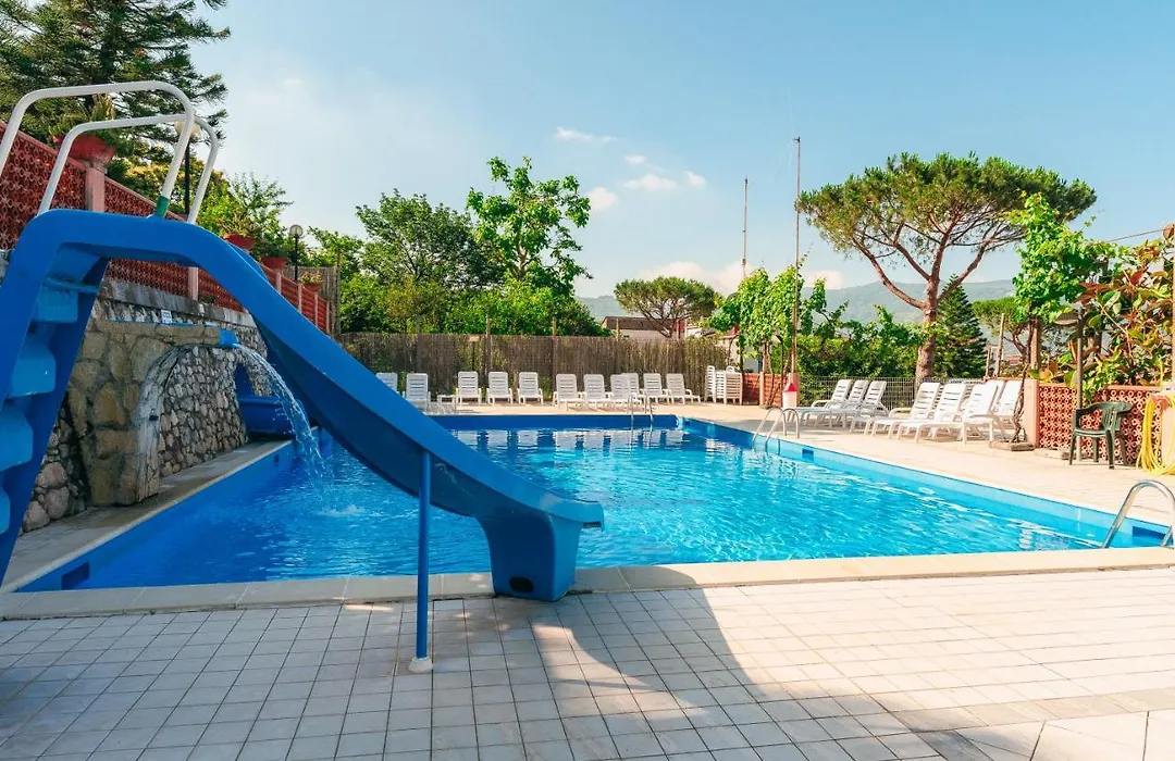 Bleu Village-1