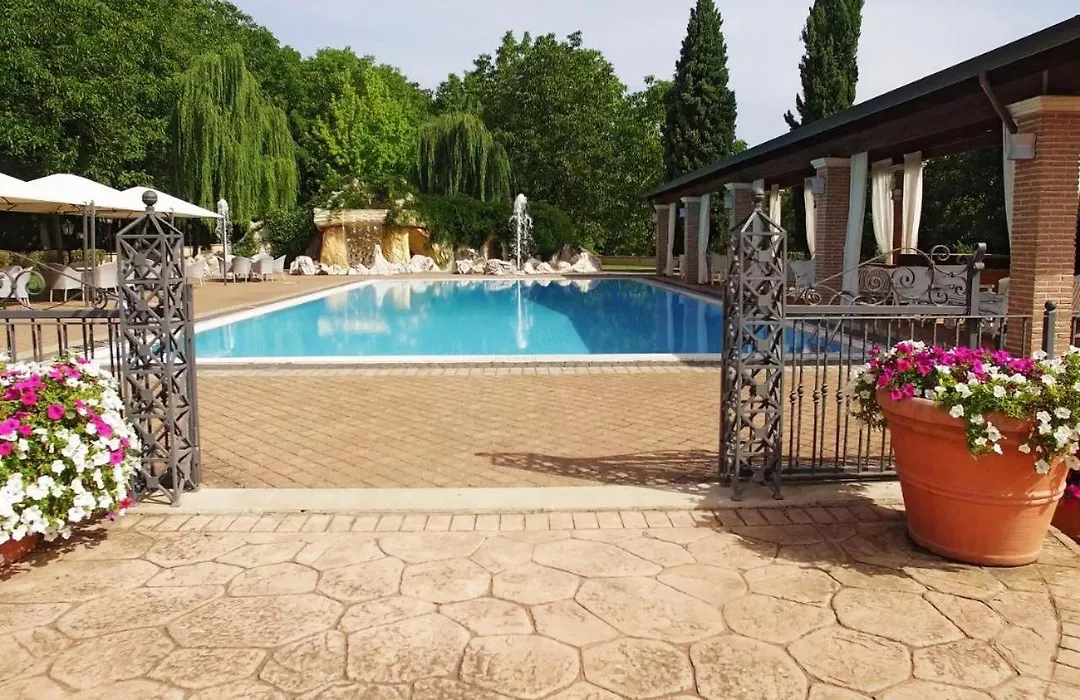 Aminta Resort-1