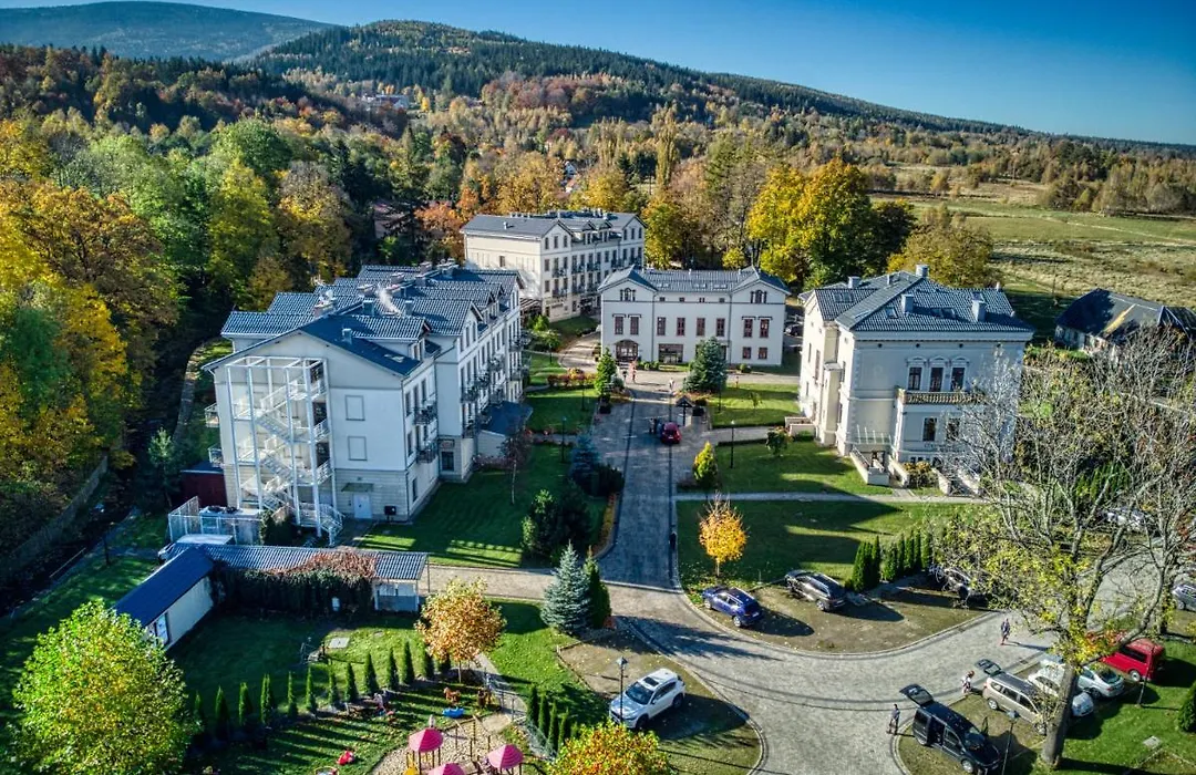 Cottonina Hotel & Mineral Spa Resort-1