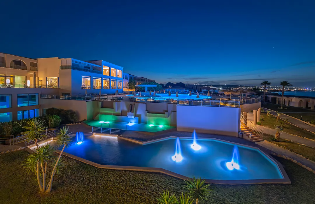 Kresten Royal Euphoria Resort-1