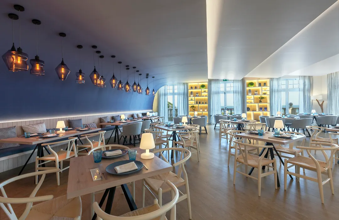Praia D'El Rey Marriott Golf & Beach Resort-1