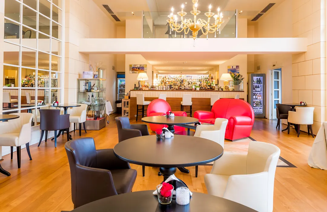 Grand Hotel Bristol Spa Resort, By R Collection Hotels-1