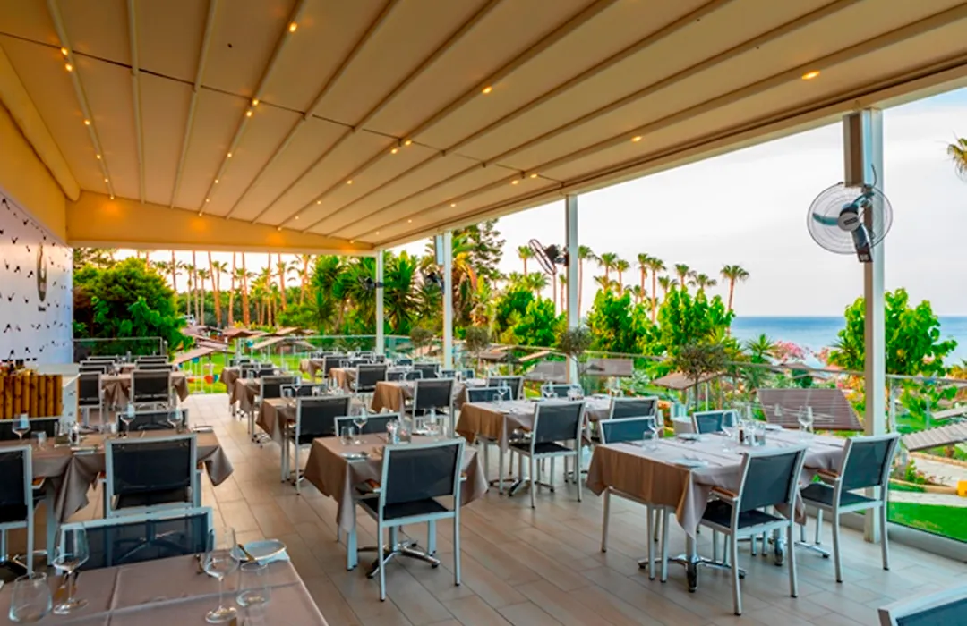 Cavo Maris Beach Hotel & Suites-1