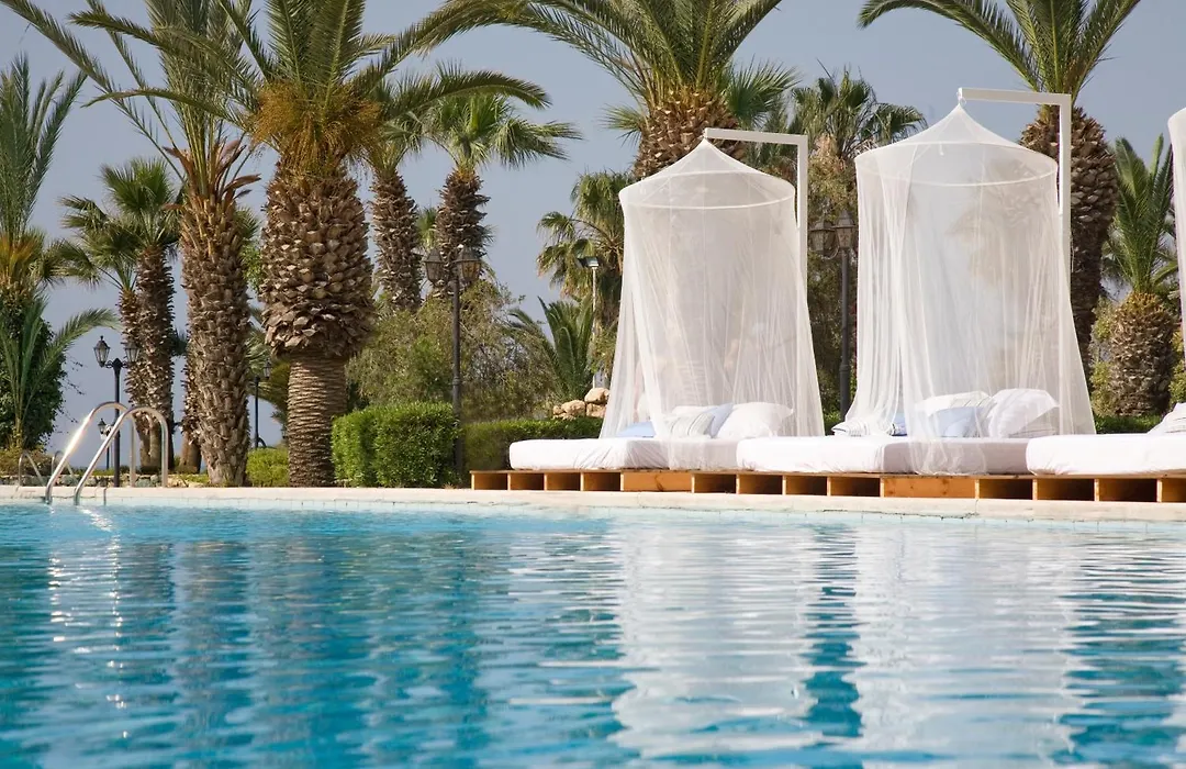 Sandy Beach Hotel&Spa-1