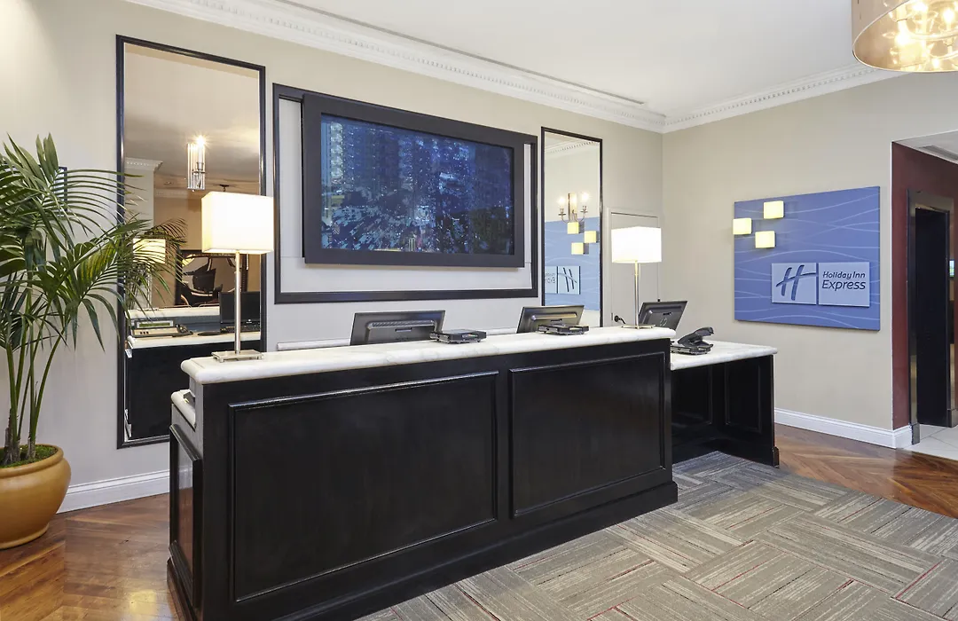 Hyatt Centric Chicago Magnificent Mile-1