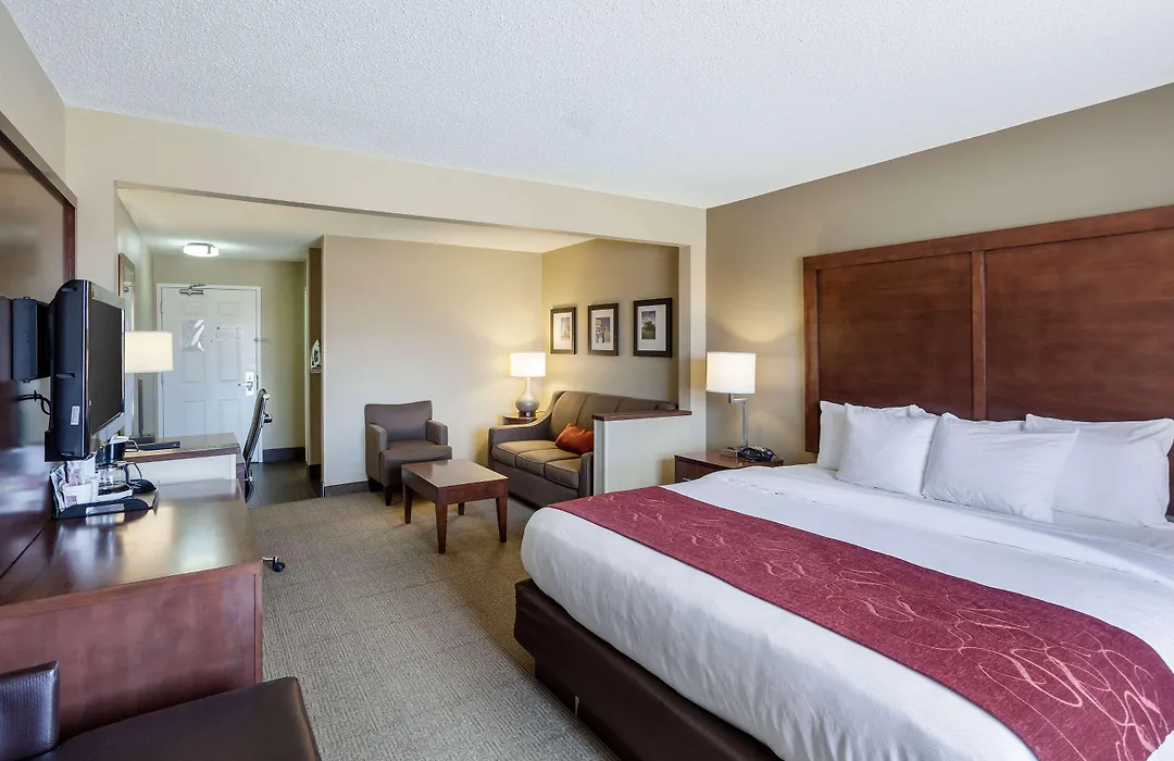 Comfort Suites Lincoln North-1