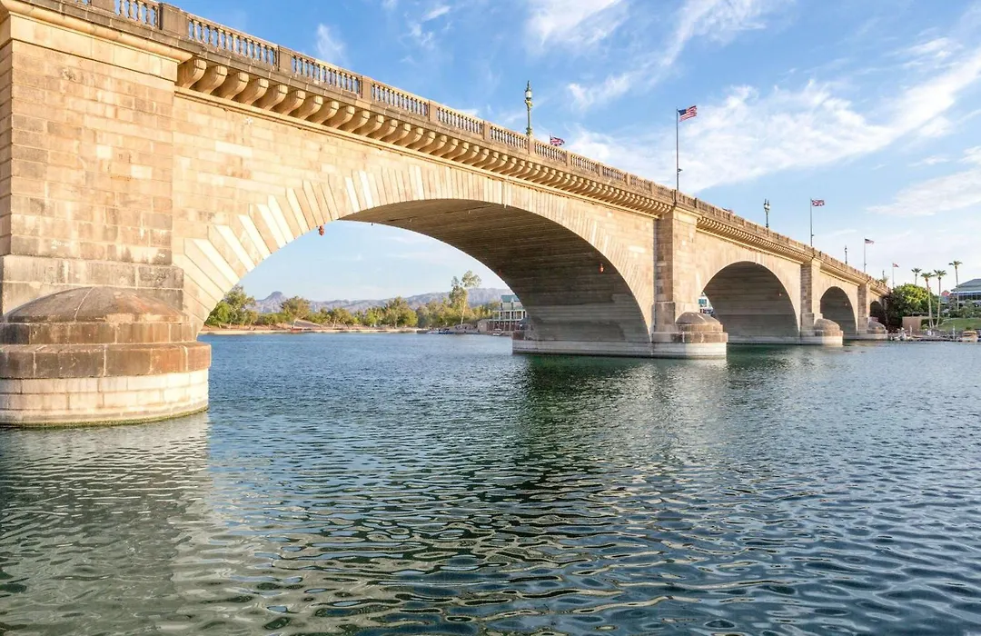 Super 8 By Wyndham Lake Havasu City-1