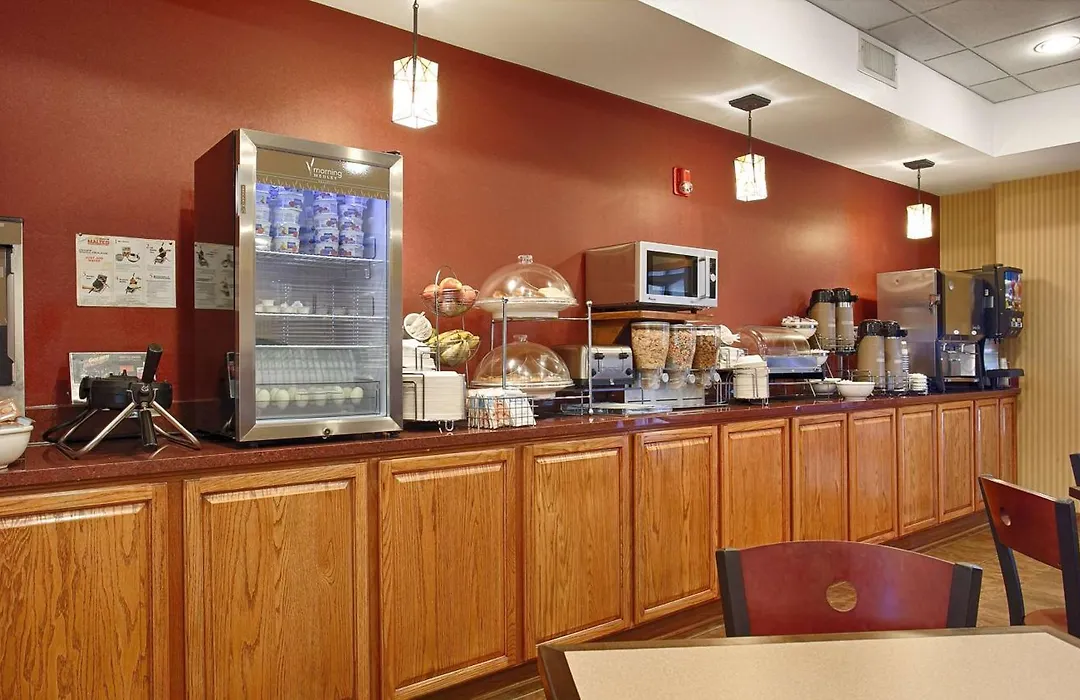 Best Western Plus Tulsa Woodland Hills Hotel And Suites-1