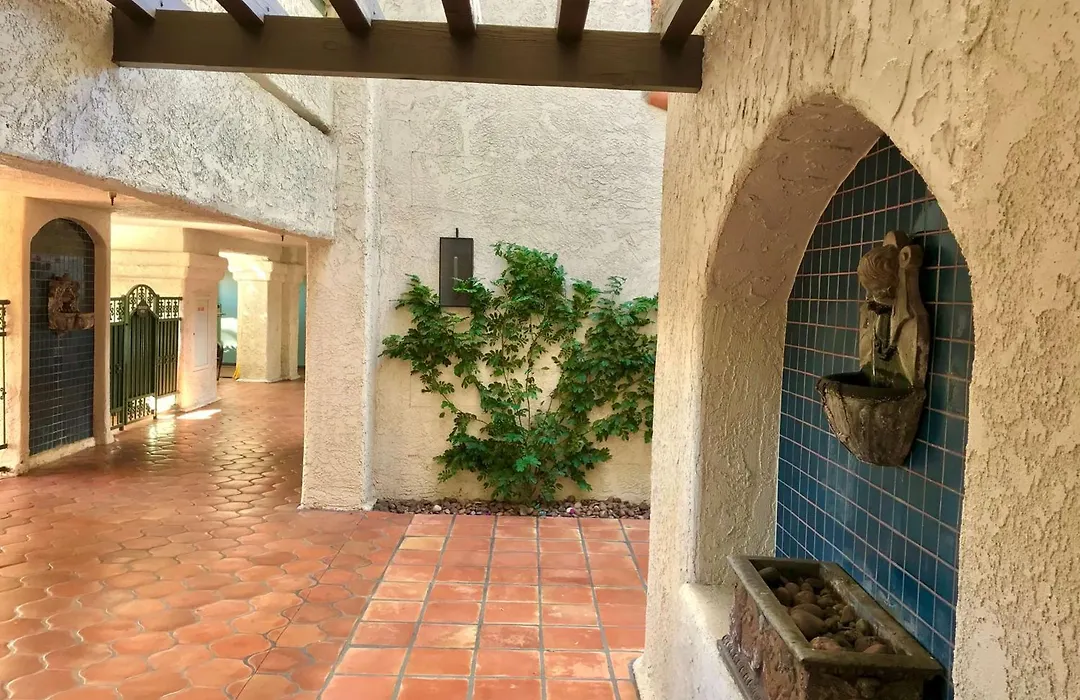 Best Western Plus Las Brisas Hotel-1