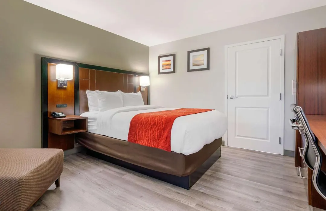 Comfort Inn Antioch - Century Plaza-1