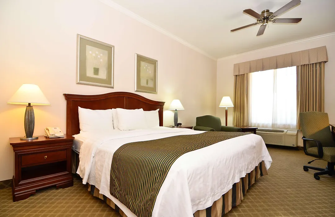 Best Western Plus Country Park Hotel-1