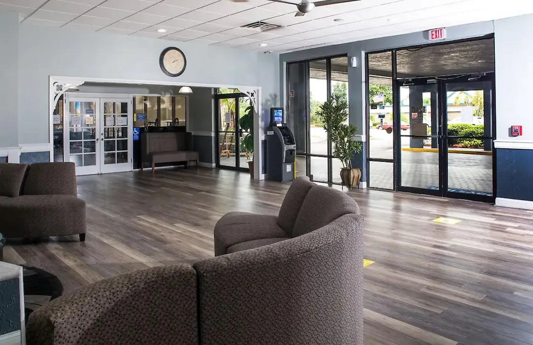 Days Inn By Wyndham Stuart-1
