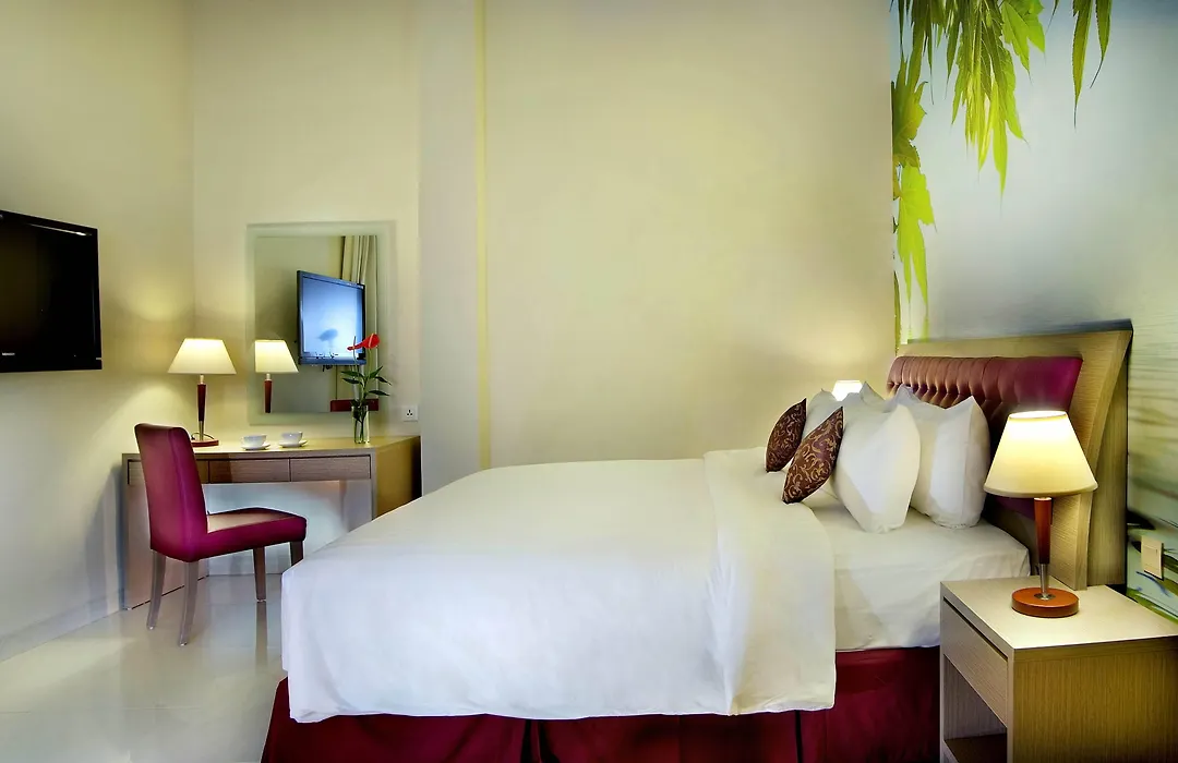 Kuta Central Park Hotel-1