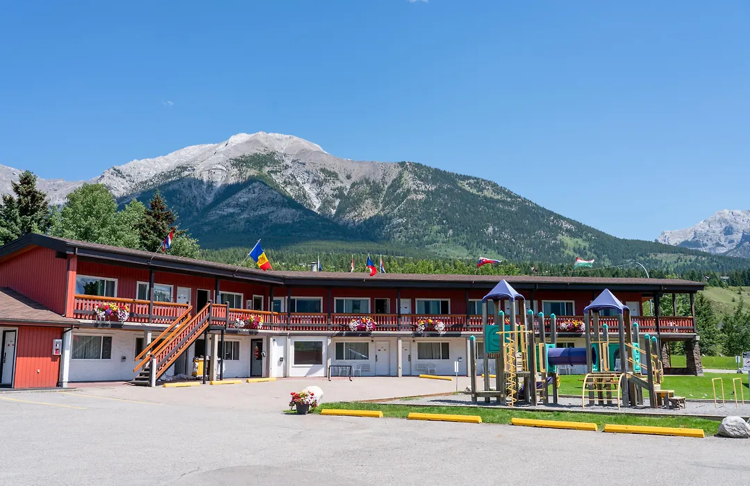 Rocky Mountain Ski Lodge-1