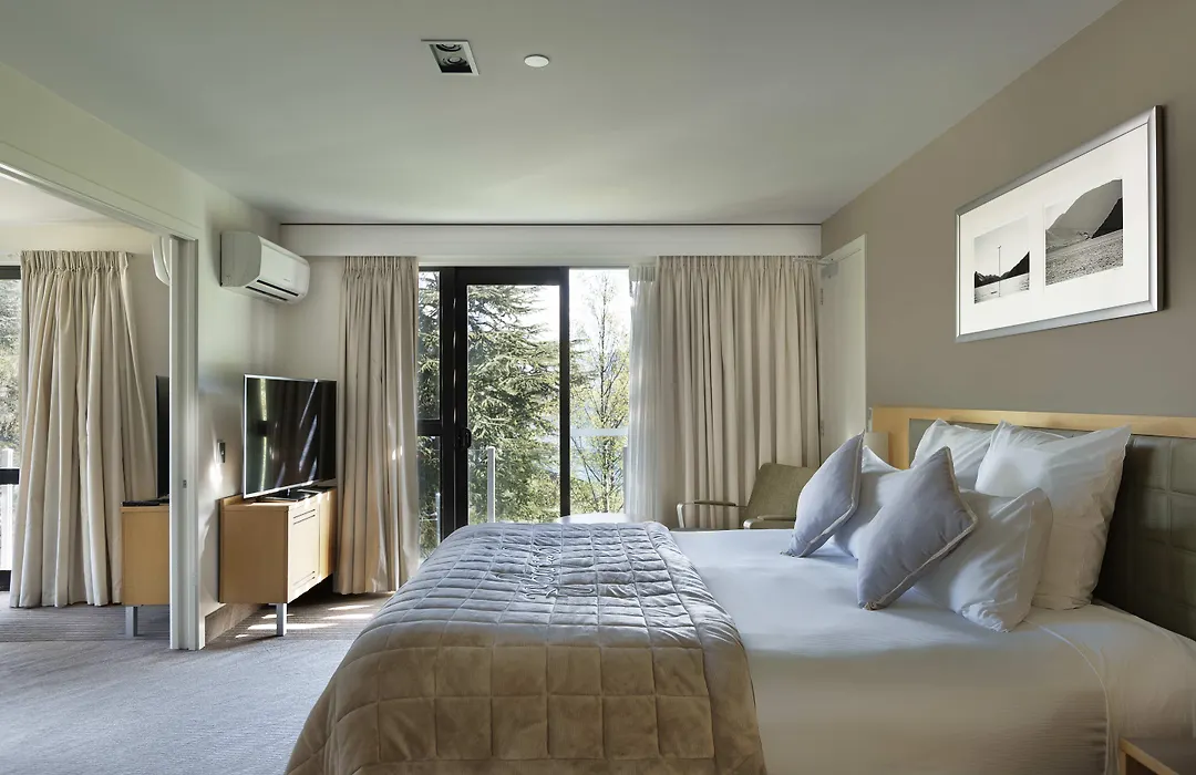 Novotel Queenstown Lakeside-1