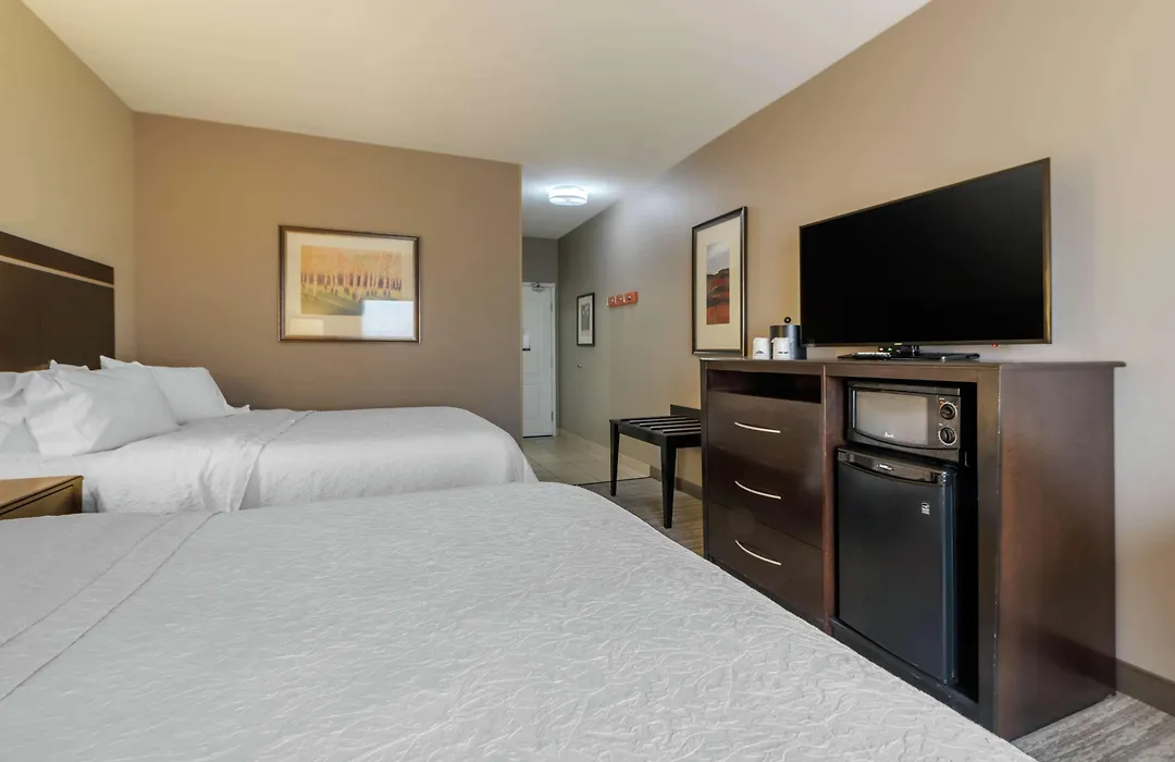 Hampton Inn Alamosa-1