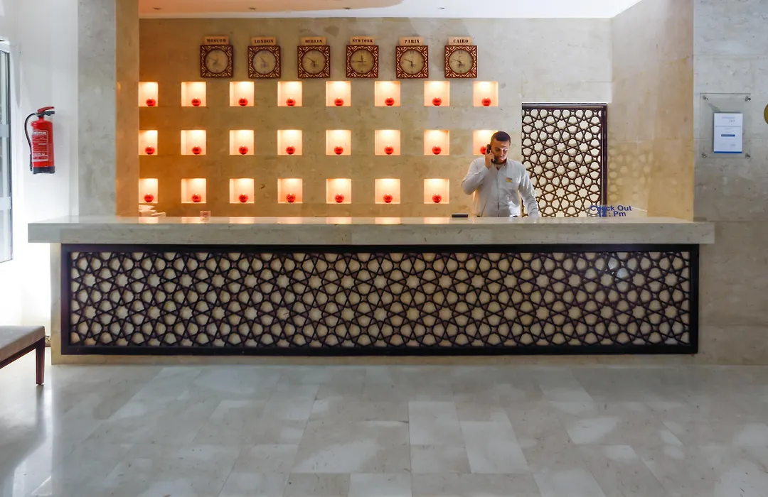 Royal Star Beach Resort - Couples And Families Only-1