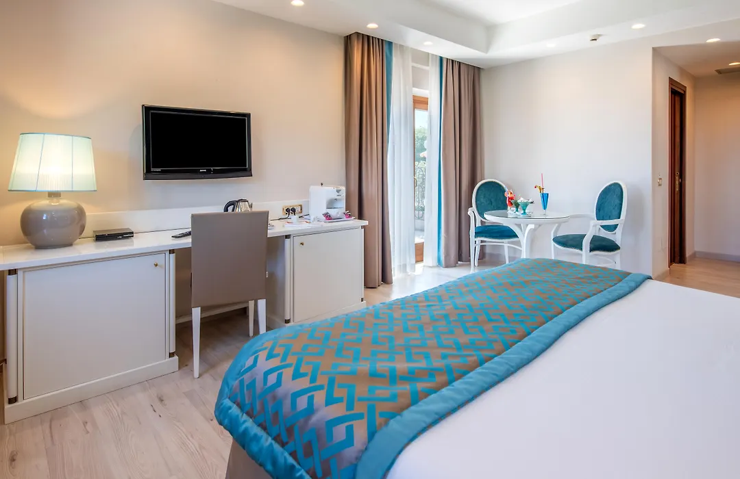 Nastro Azzurro Resort-1